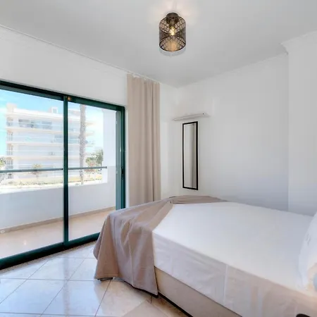 - Atlantic Living Family Albufeira